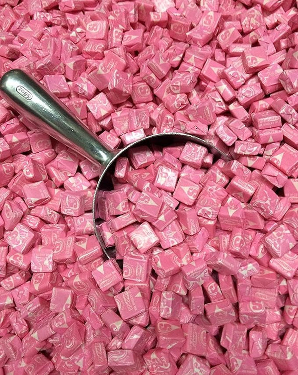 Starburst All Pink Strawberry Chewy Candy – 1 LB (Approx. 90 pieces) Bulk Bag by YummyLand